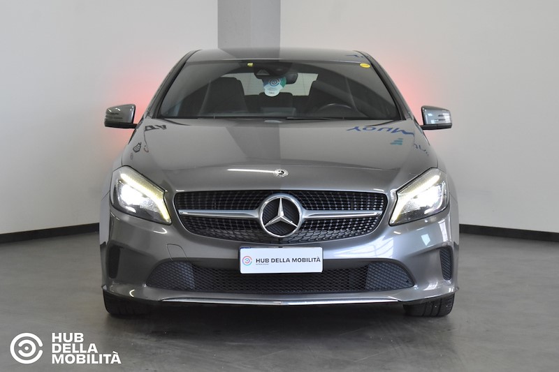 MERCEDES-BENZ A 180 d Automatic Sport